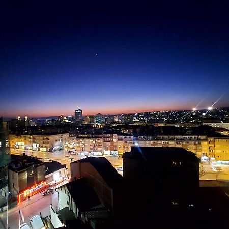 Gorgeous Apartment With City View In The City Center Priştine Dış mekan fotoğraf